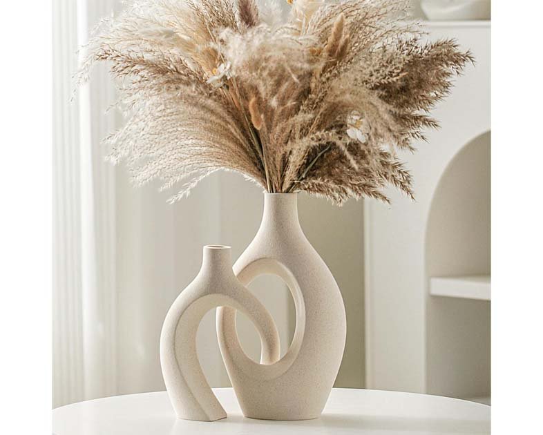 Snuggle Hollow Ceramic Vase