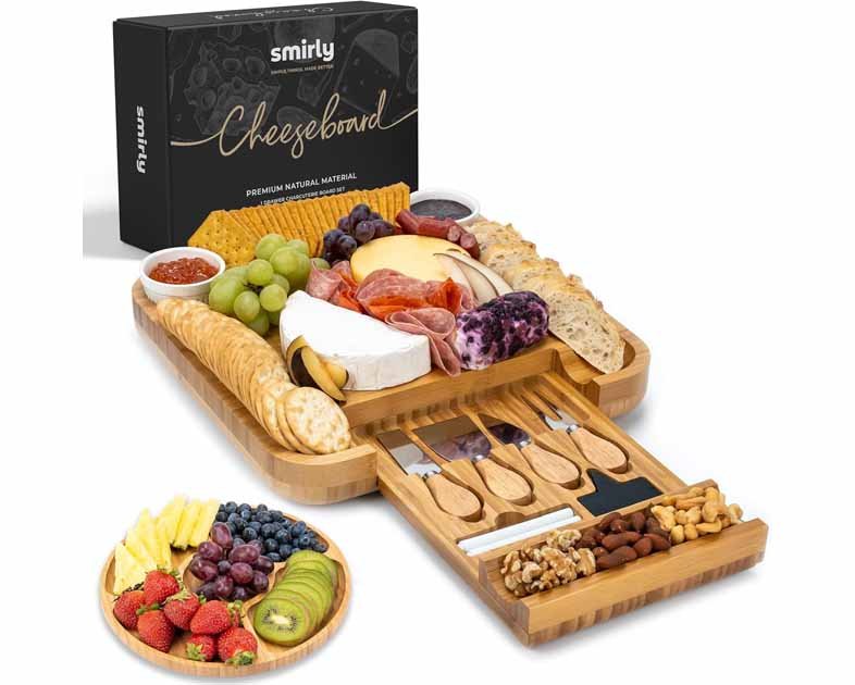 Smirly Charcuterie Board Set