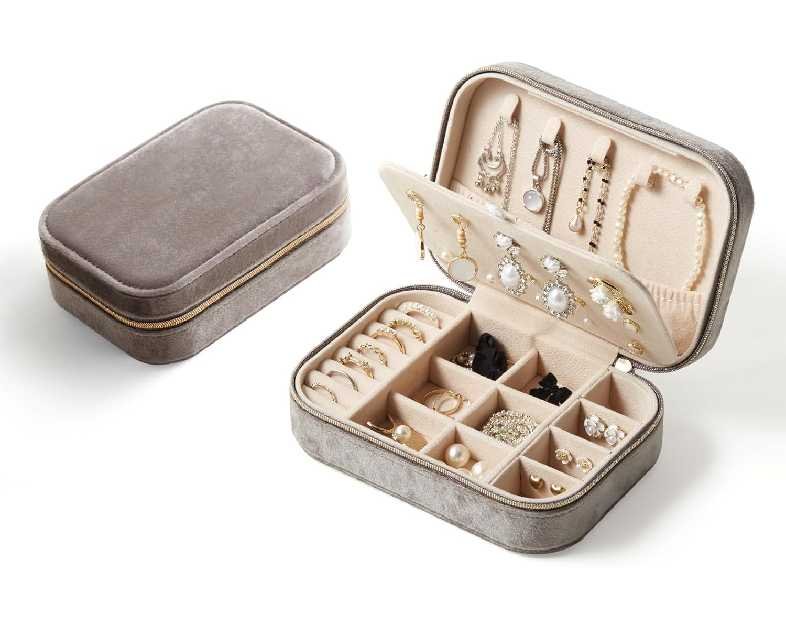 CASEGRACE Plush Velvet Travel Jewelry Box