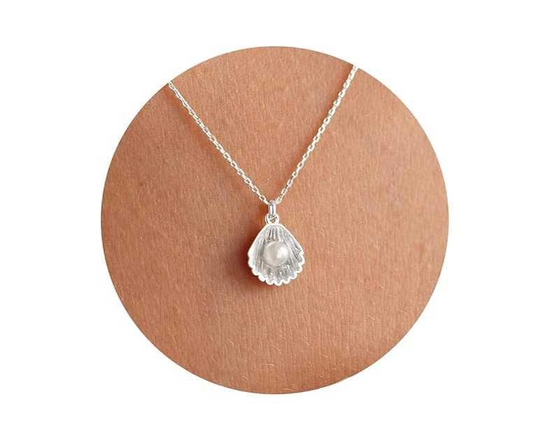 Charm Necklace-14K Gold/Silver Plated Charm Necklace Shell Conch Shell Turtle Starfish Coconut Tree Pearl Necklace Summe Beach Necklaces for Women Dainty Simple Jewelry for Women