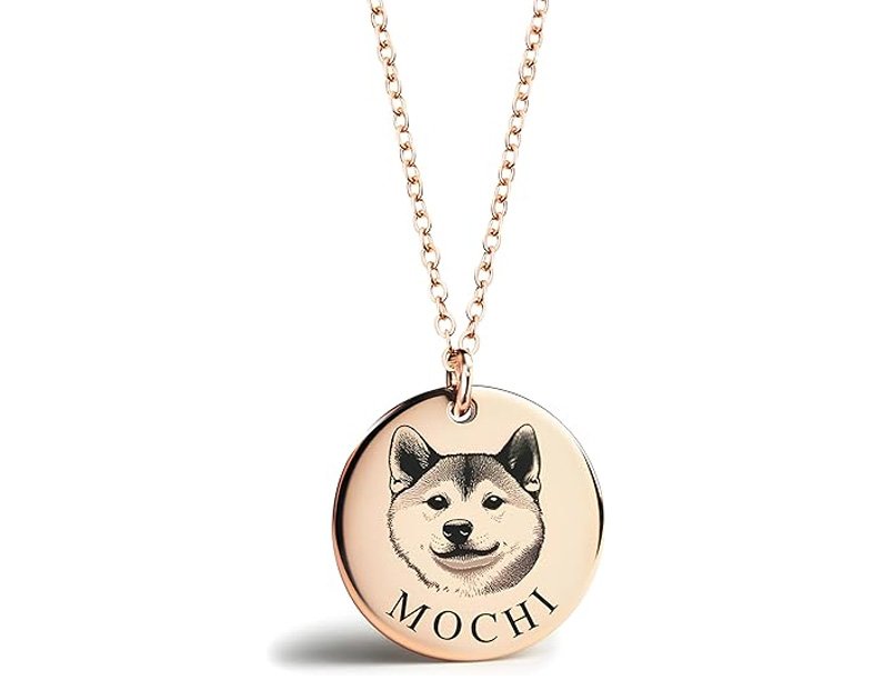 MignonandMignon Personalized Pet Portrait Necklace