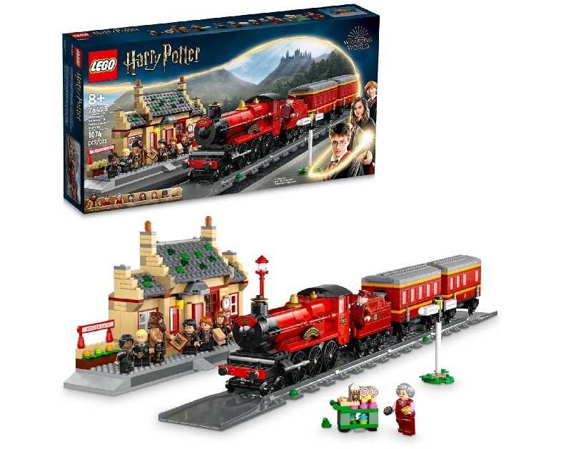 LEGO Harry Potter Hogwarts Express & Hogsmeade Station Building Toy - Pretend Play and Display Decor for Boys & Girls, Ages 8+ - Gift Idea for Birthdays - 76423