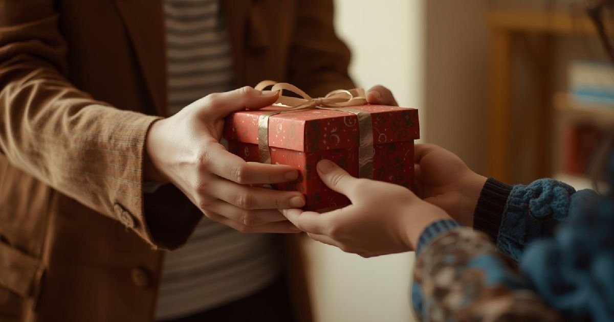 Top 21 Gift Ideas From Teacher To Students That Inspire