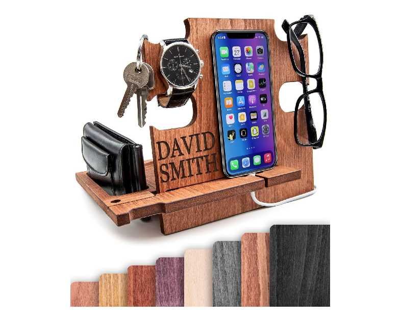 Greta Oto Gifts for Men, Personalized Wood Phone Docking Station for Men,Desktop or Nightstand Organizer for Him, Phone Stand, Best Personalized Gift idea for Anniversary,Birthday,Graduation