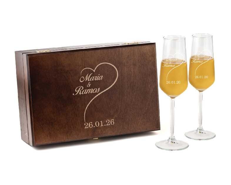 Personalized Champagne Flutes – Custom Engraved Set of 2 Glasses for Wedding Toasts, Engagement Parties, Anniversaries, and Celebrations – Elegant Gift for Bride and Groom