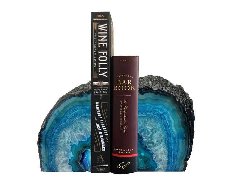 AMOYSTONE Teal Agate Geode Bookends, Unique Natural Crystal Book Holder 2-3 LBS with Rubber Bumpers, Sujetalibros for Small Books and Kitchen Cookbooks, Stylish and Functional