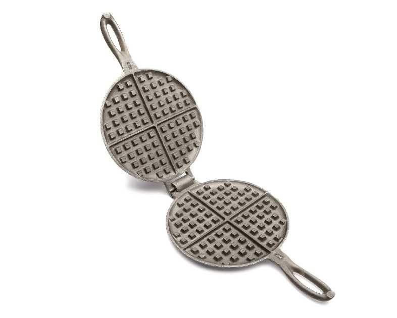Rome's #1100 Old Fashioned Waffle Iron, Cast Iron