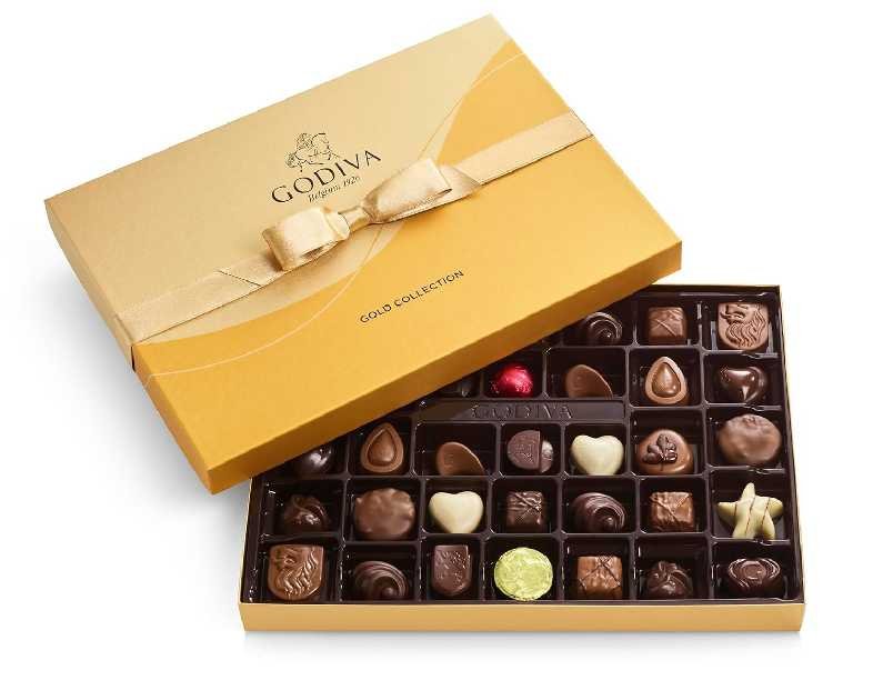 Godiva Assorted Chocolate Gift Box- Milk, White and Dark Chocolate with Caramel and Nuts, Gourmet Chocolate Candy Gift Basket for Graduation, Congratulations, Birthday and Anniversary, Gold Ribbon, 36-Piece