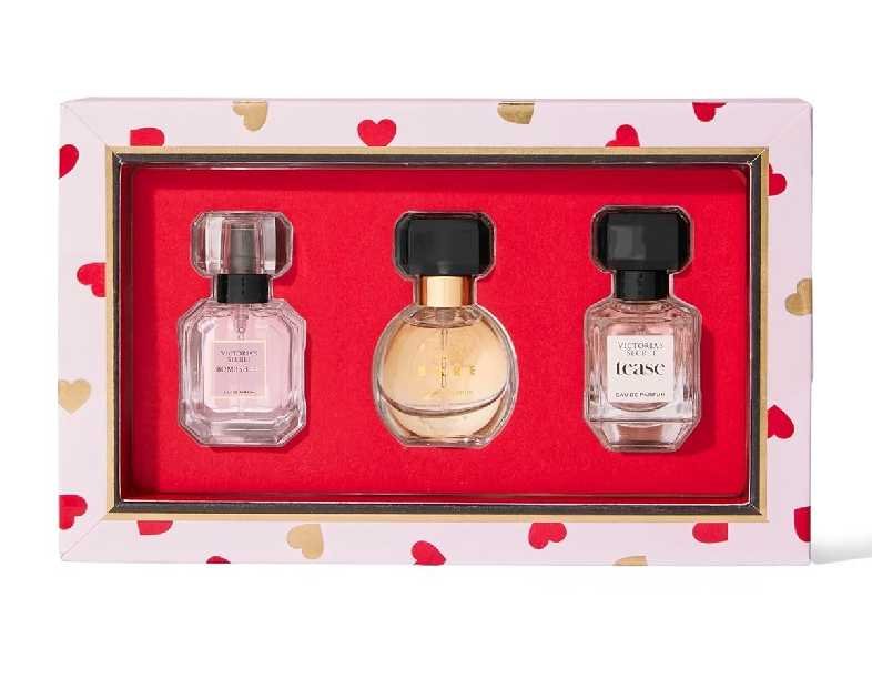 Victoria's Secret Deluxe Mini Fragrance Trio, Eau de Parfume Giftset for Women, Includes Bombshell, Bare and Tease Perfumes